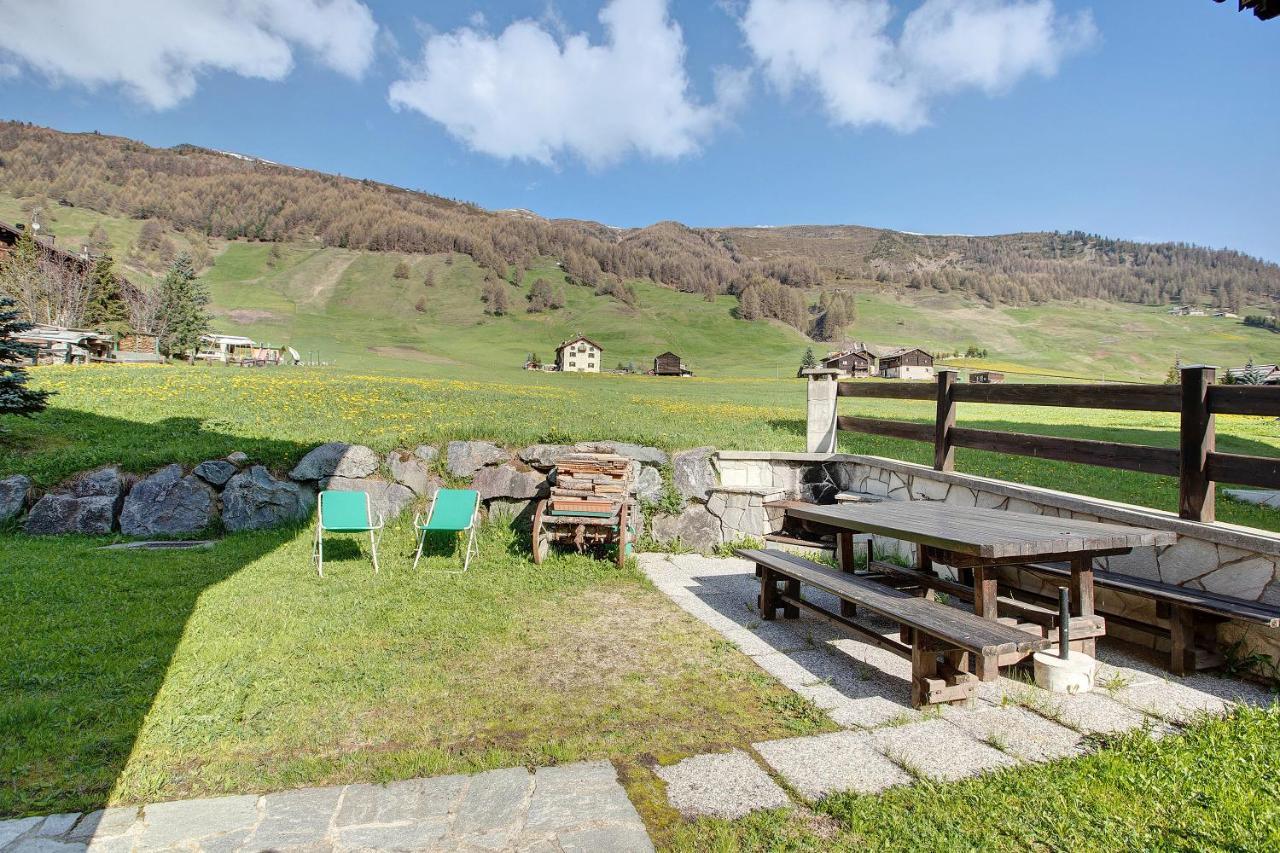 Baita Truzz Appartamento Valle Livigno Ngoại thất bức ảnh