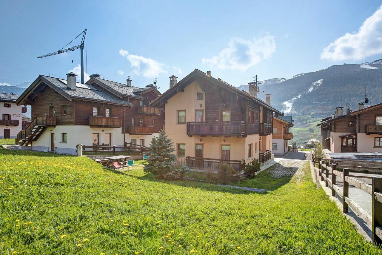 Baita Truzz Appartamento Valle Livigno Ngoại thất bức ảnh