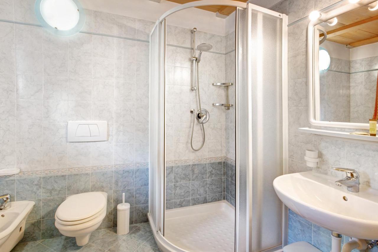 Baita Truzz Appartamento Valle Livigno Ngoại thất bức ảnh